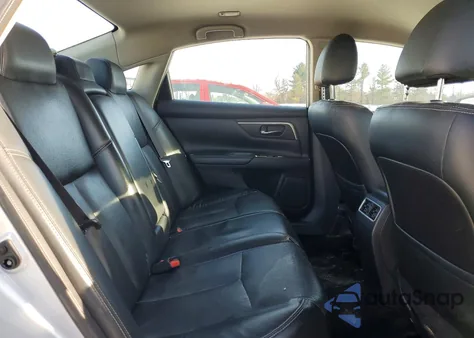 2018 Nissan Altima 2.5 из США, поврежденный, VIN 1N4AL3AP9JC183316